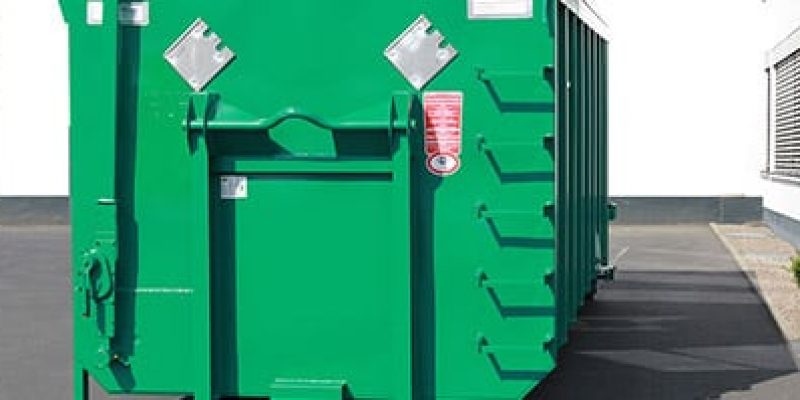 Safety first: GREIS-BK2-Abrollcontainer für Gefahrgut