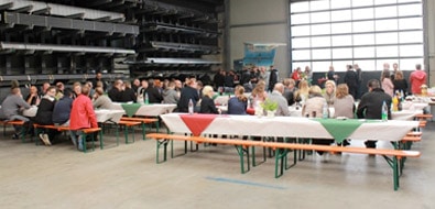 Feiern, wie in Italien! – Fröhliche Stimmung beim Sommerfest der Henrich Gruppe